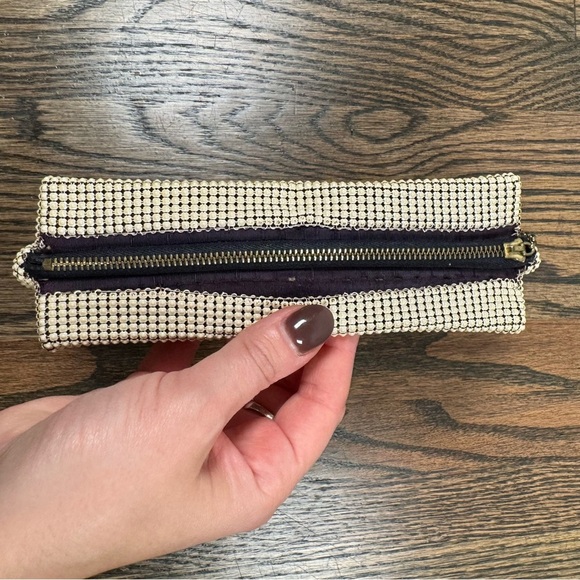 Vintage Whiting & Davis Co. Mesh Cream Bag Clutch - Picture 3 of 8